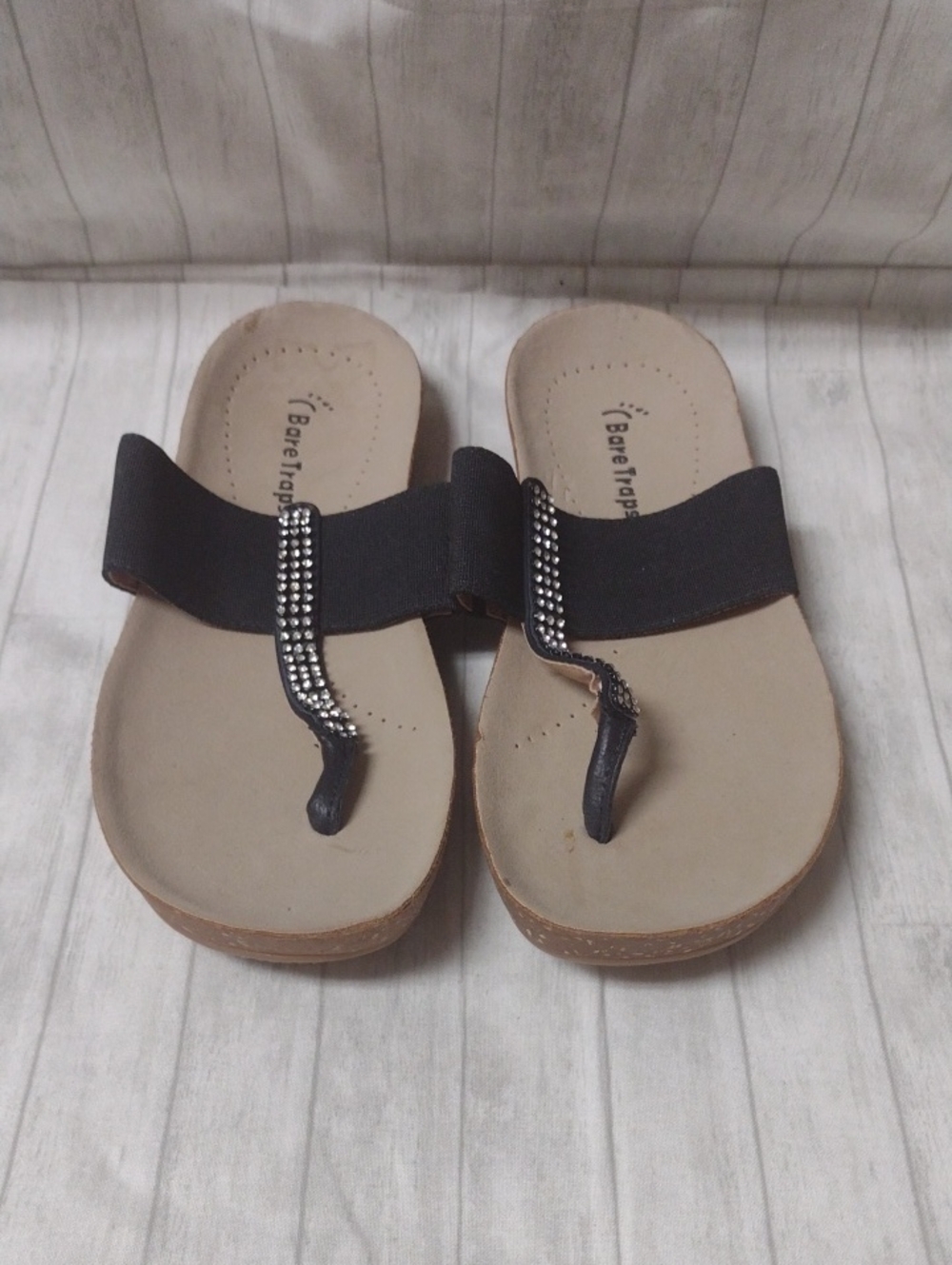 BareTraps Black Rhinestone Toe-Post Sandals (J1084)